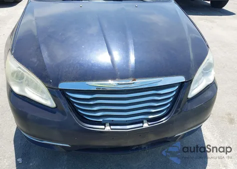 2011 Chrysler 200 Touring из США, поврежденный, VIN 1C3BC1FB2BN595345